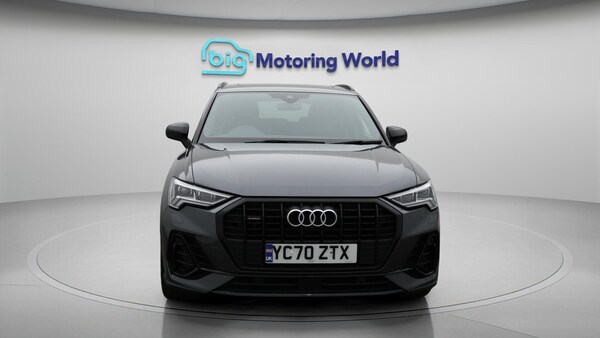 Used Audi Q3 2020 for sale - 76260541: Photo 3