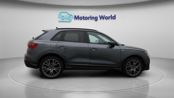 Used Audi Q3 2020 for sale - 76260541: Photo 9