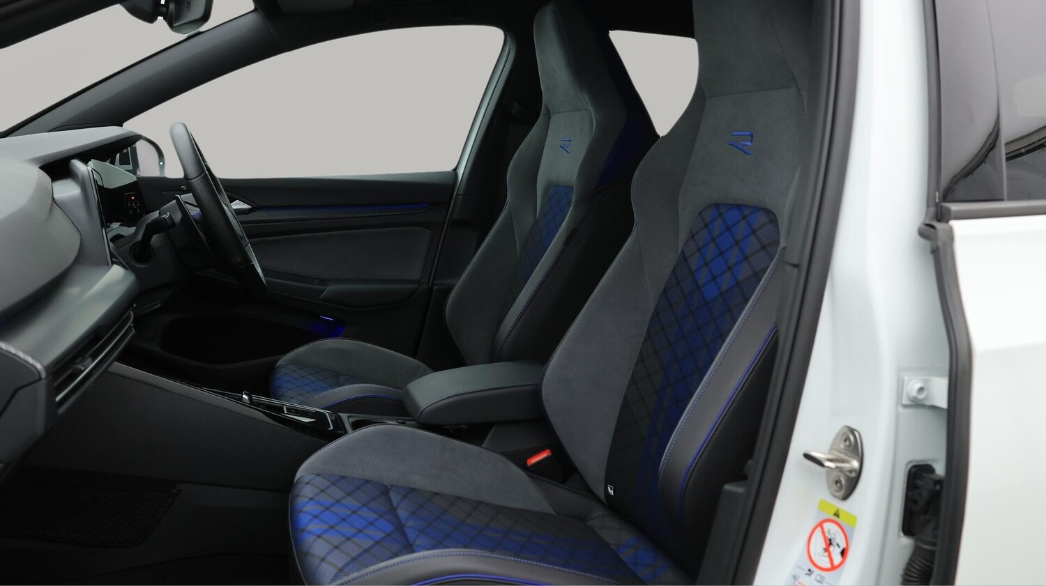 Used Volkswagen Golf 2023 for sale - 76122376: Photo 15