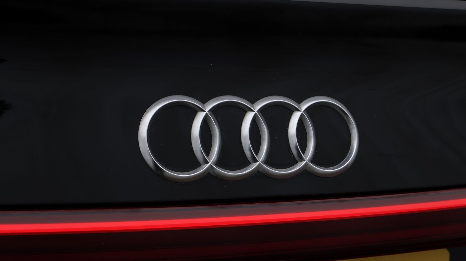 Used Audi e-tron for sale - 77616245: Photo 22