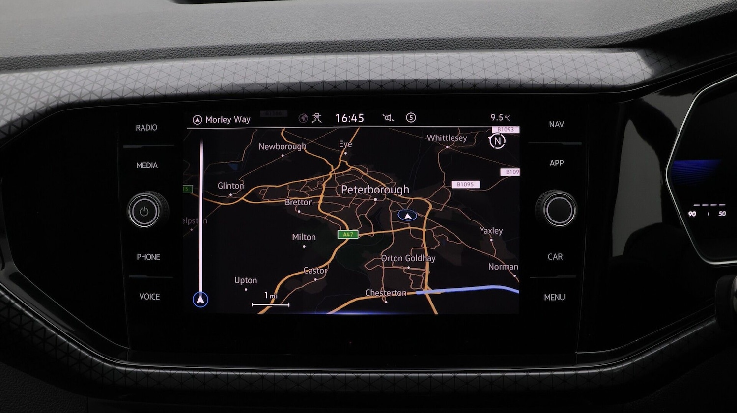 Used Volkswagen T-Cross 2023 for sale - 77628770: Photo 11