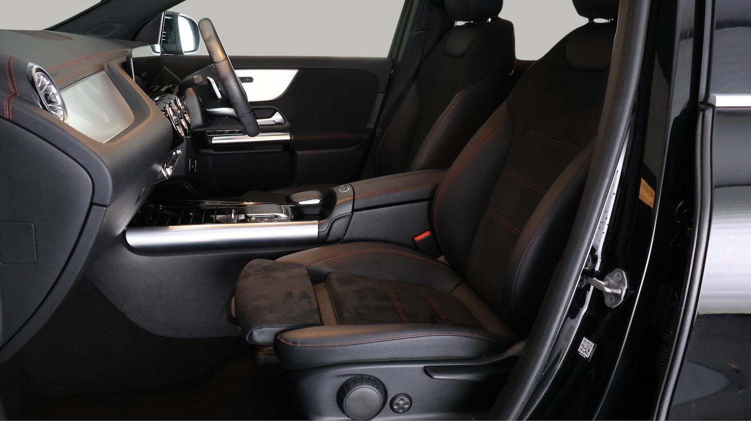 Used Mercedes-Benz EQA 2021 for sale - 76072908: Photo 15