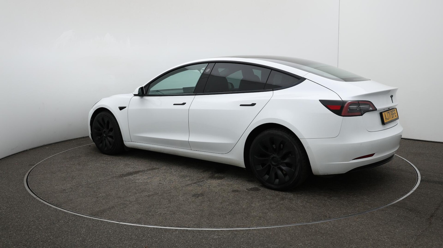 Used Tesla Model 3 2021 for sale - 76166809: Photo 36