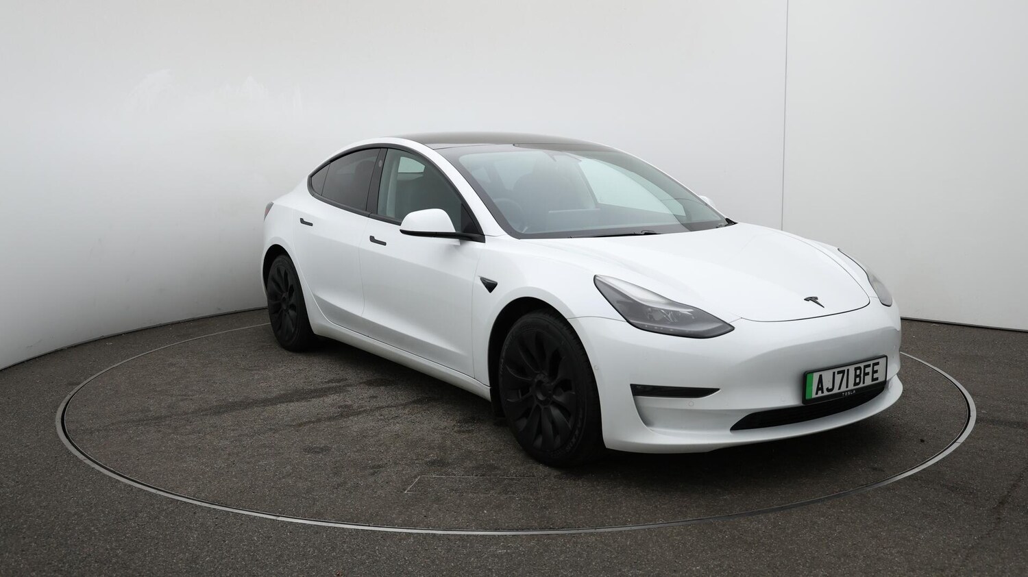 Used Tesla Model 3 2021 for sale - 76166809: Photo 44