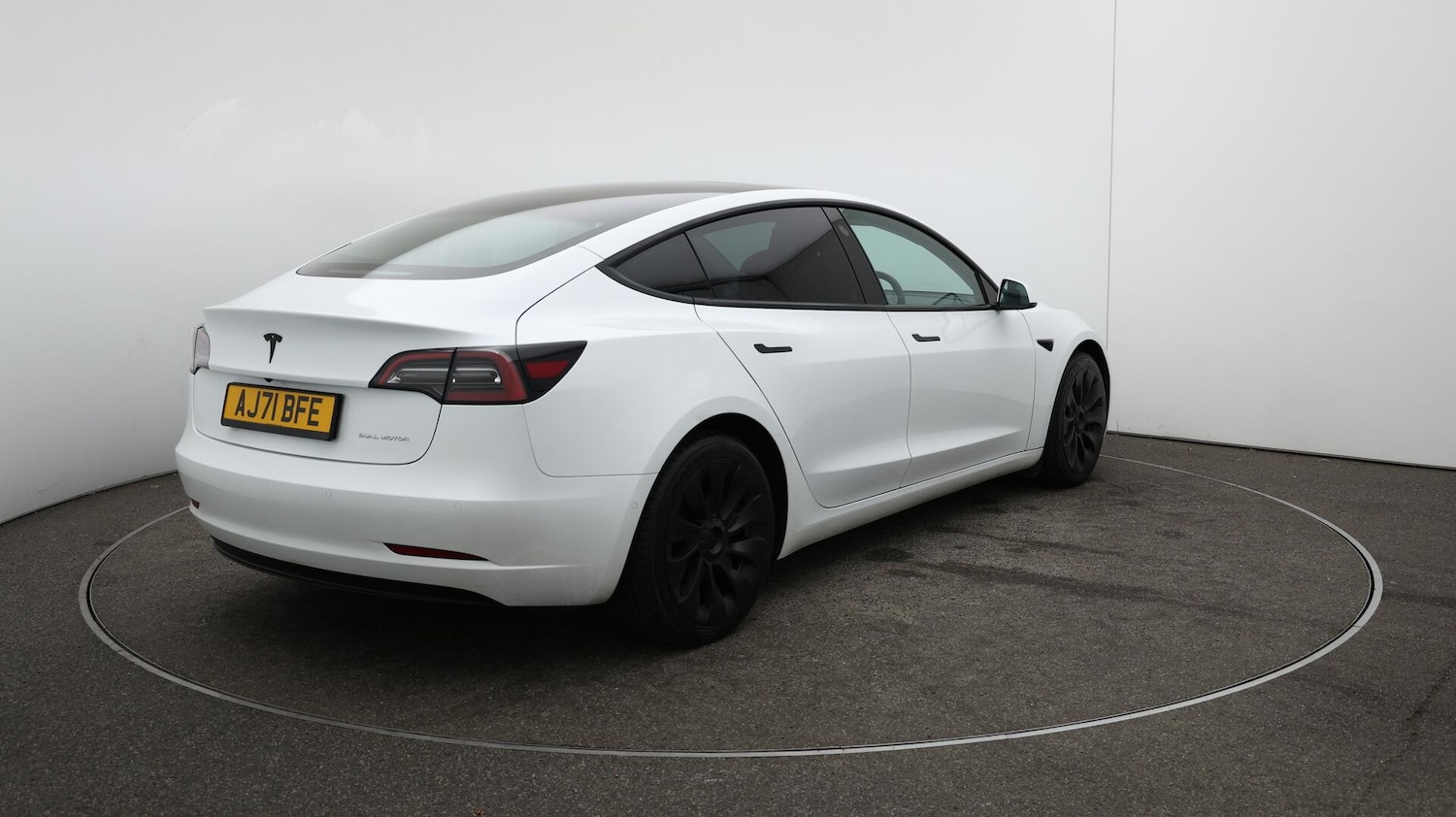 Used Tesla Model 3 2021 for sale - 76166809: Photo 55