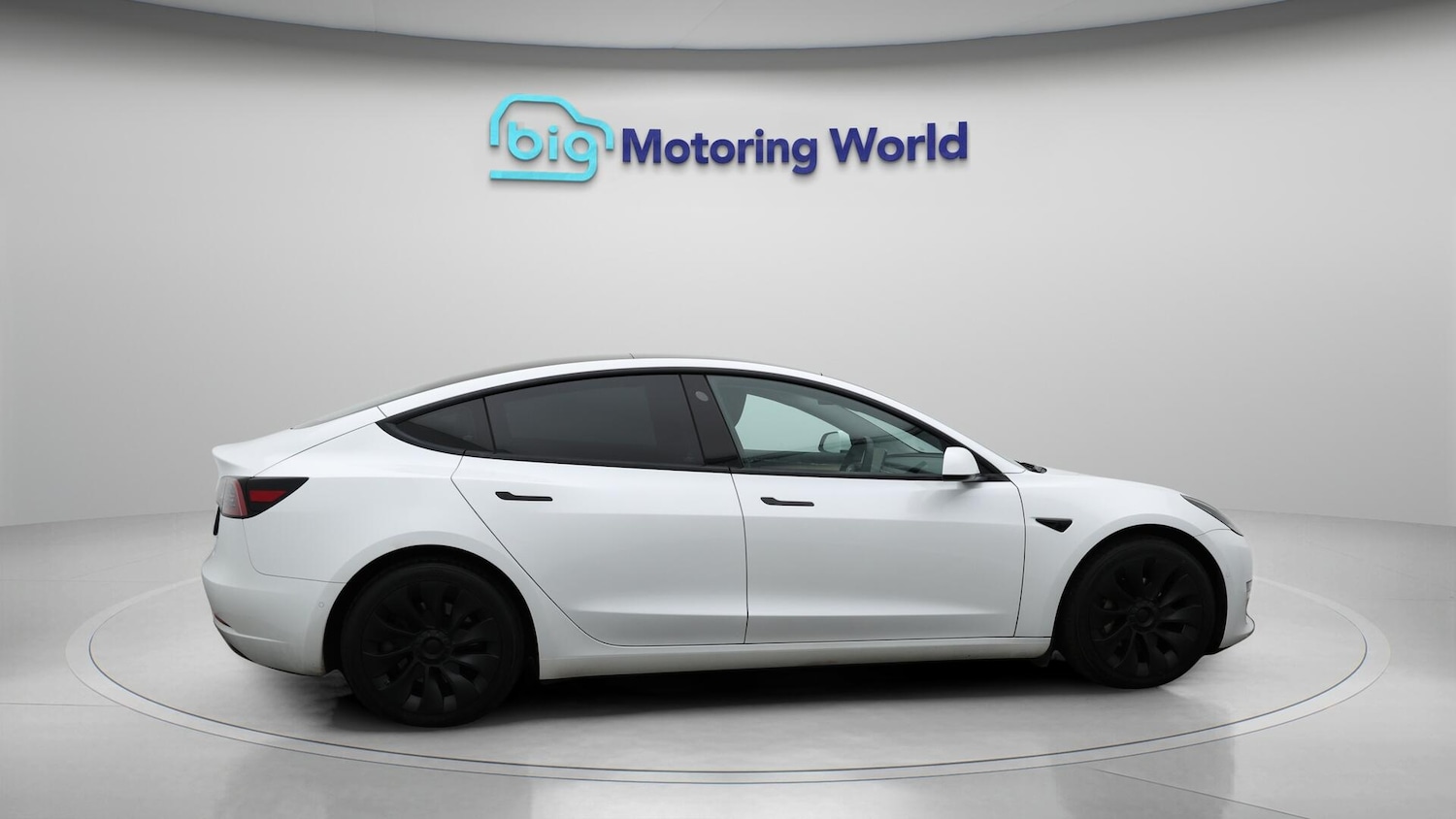 Used Tesla Model 3 2021 for sale - 76166809: Photo 9