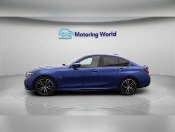 Used BMW 3 Series 2021 for sale - 76381120: Photo