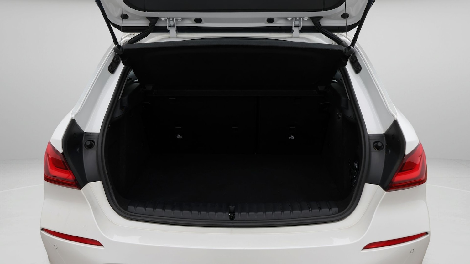 Used BMW 1 Series 2022 for sale - 77845228: Photo 17