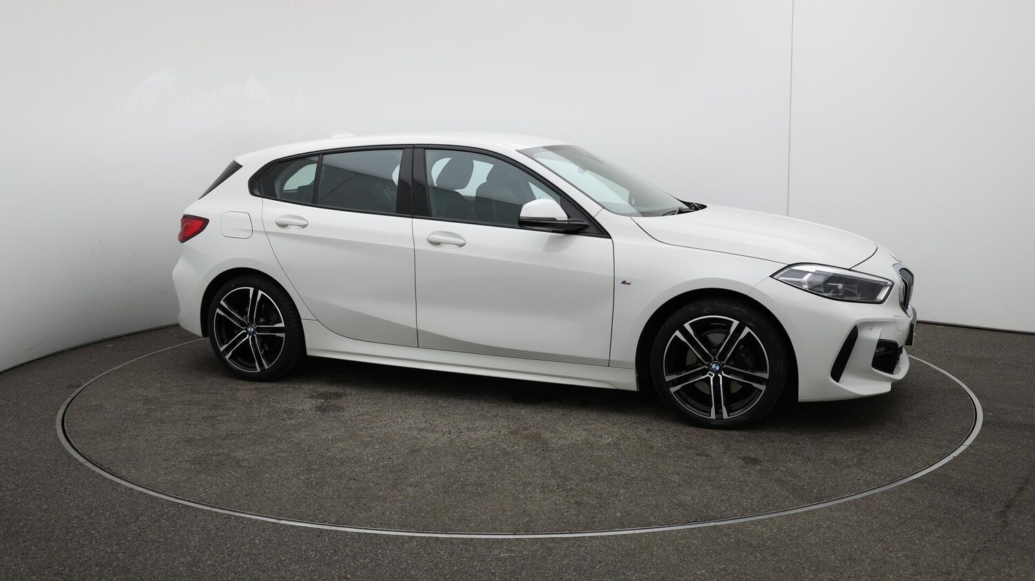 Used BMW 1 Series 2022 for sale - 76167298: Photo 42