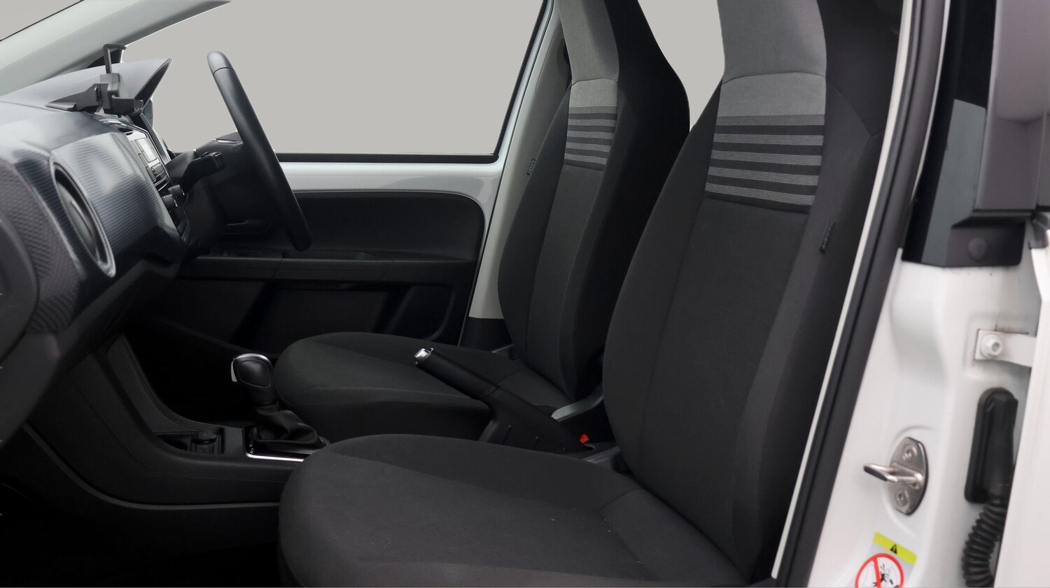 Used Volkswagen up! for sale - 77572629: Photo 14