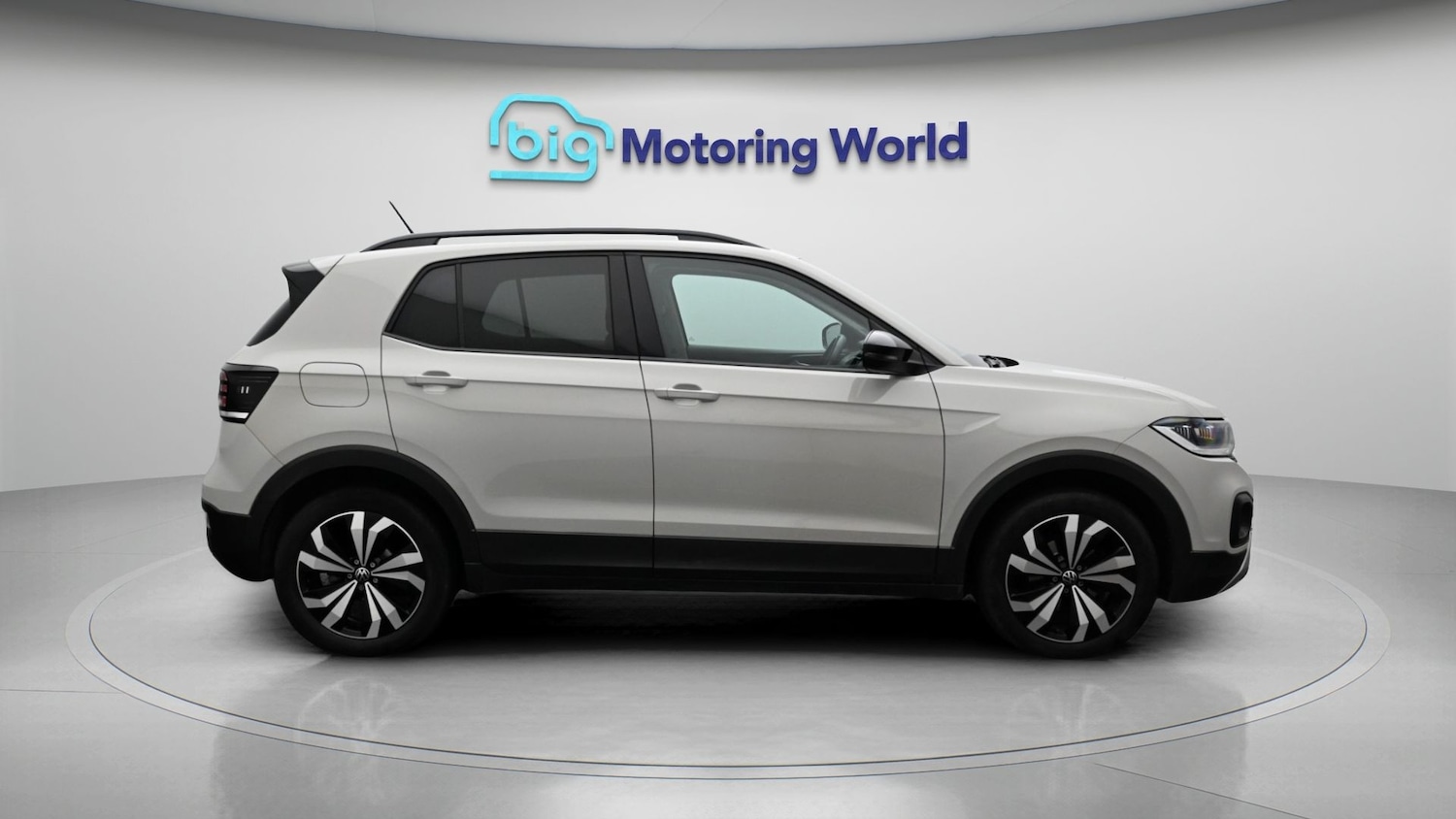 Used Volkswagen T-Cross 2023 for sale - 78176677: Photo 8