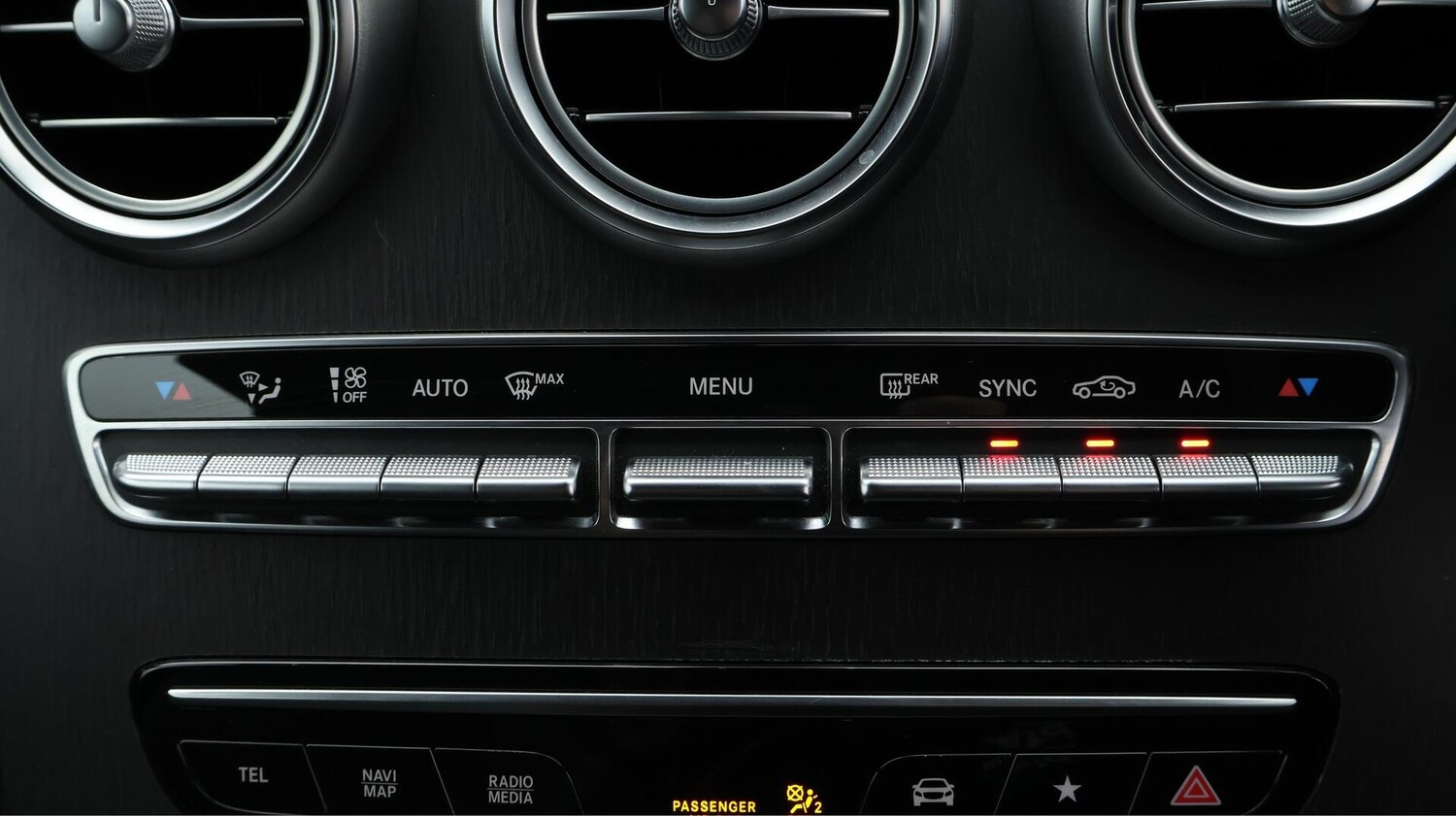 Used Mercedes-Benz GLC 2020 for sale - 76550380: Photo 13