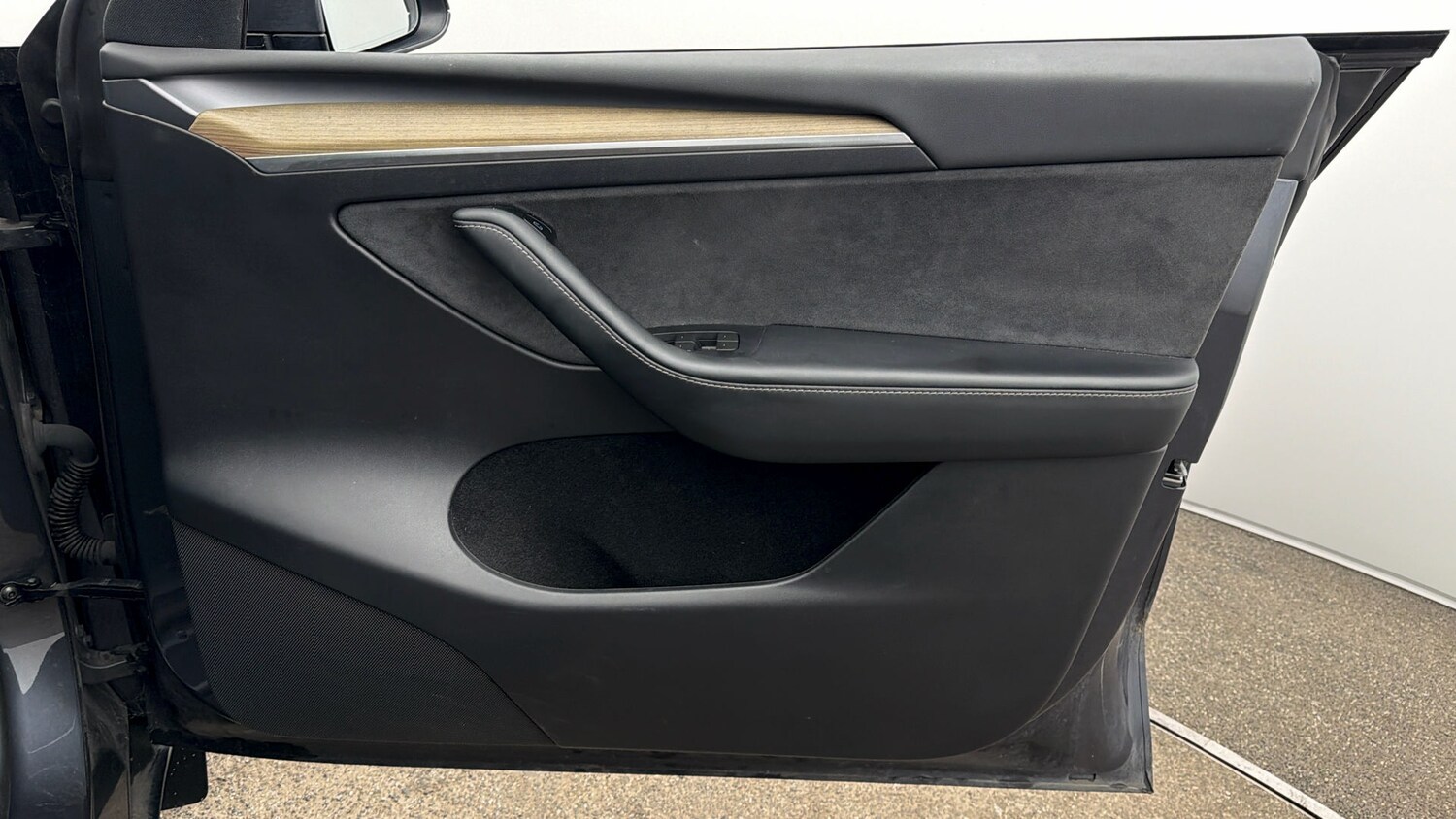 Used Tesla Model Y 2023 for sale - 78011021: Photo 14