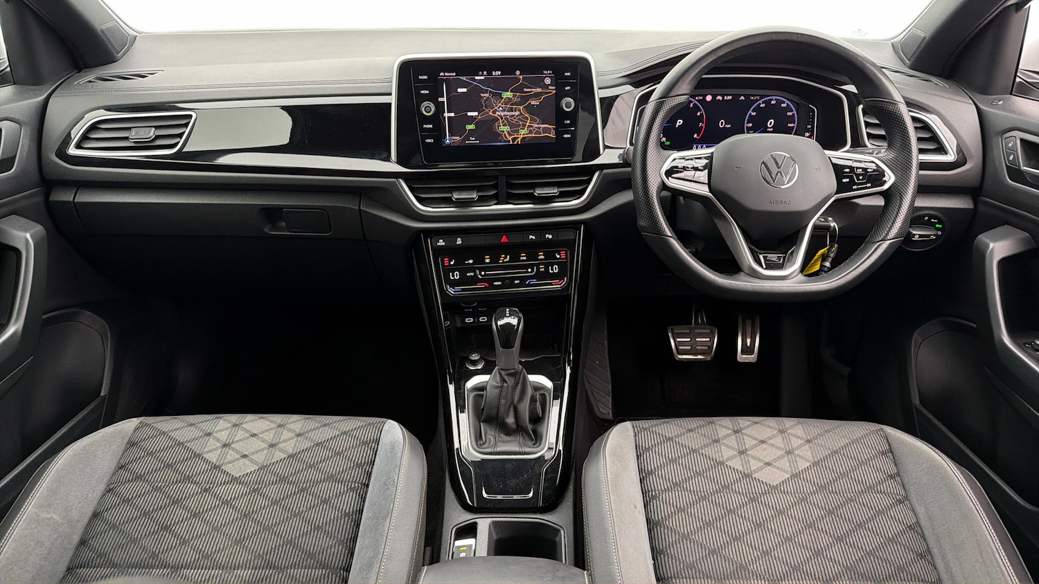 Used Volkswagen T-Roc 2022 for sale - 78163726: Photo 12