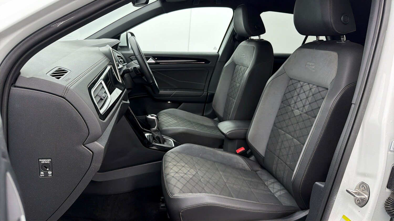 Used Volkswagen T-Roc 2022 for sale - 78163726: Photo 13