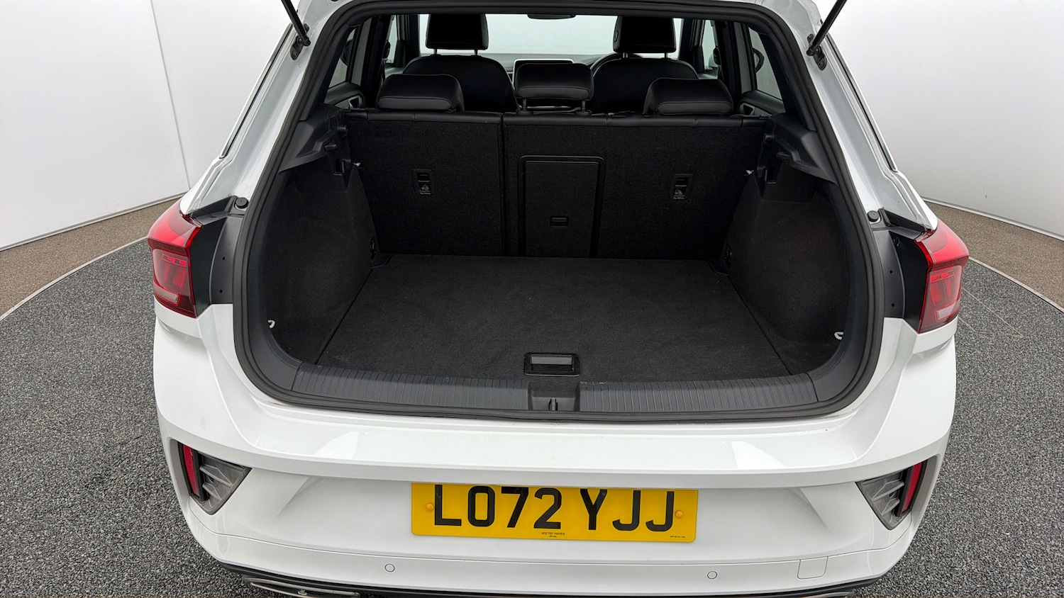 Used Volkswagen T-Roc 2022 for sale - 78163726: Photo 16