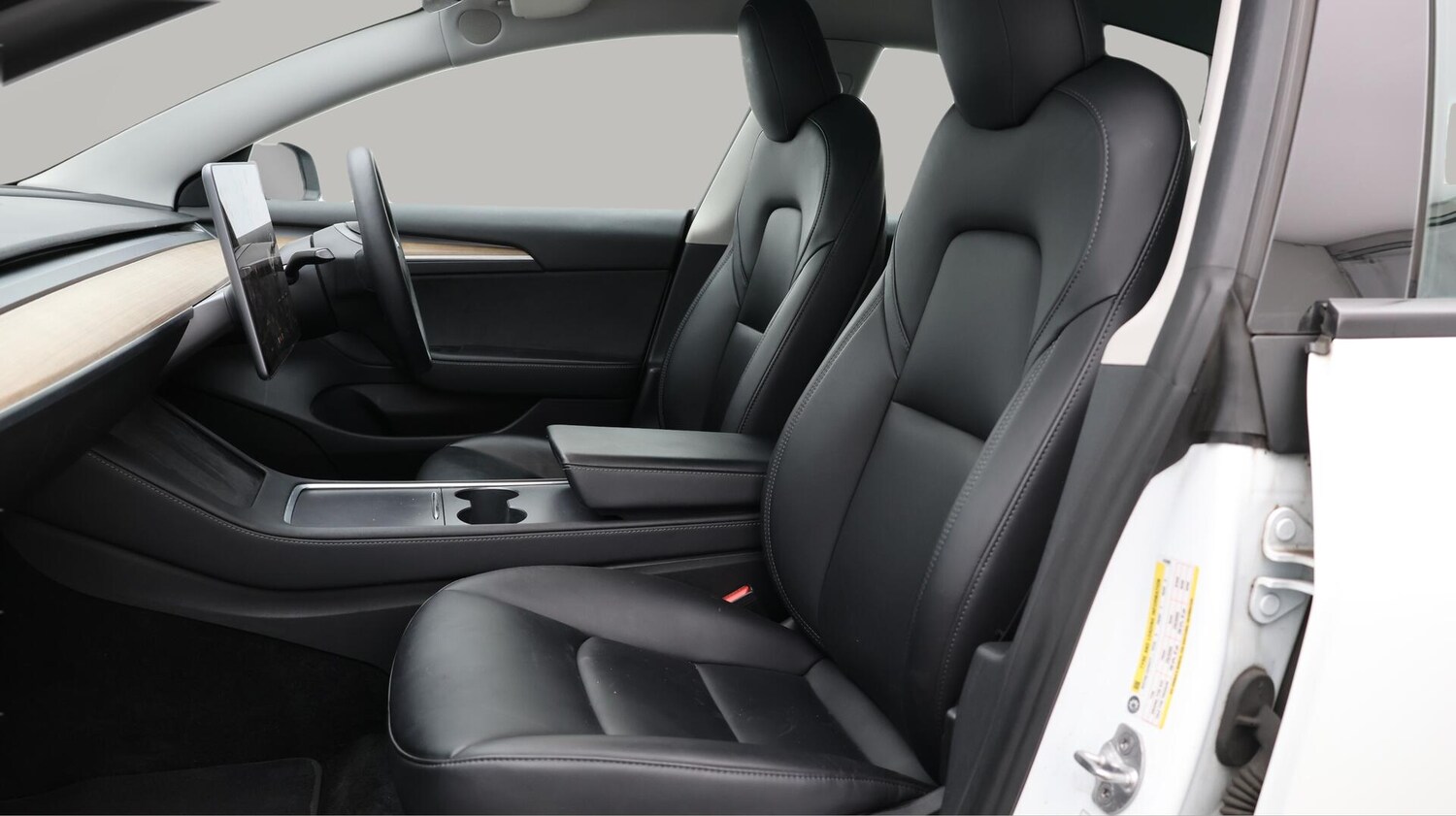 Used Tesla Model 3 for sale - 76735061: Photo 15