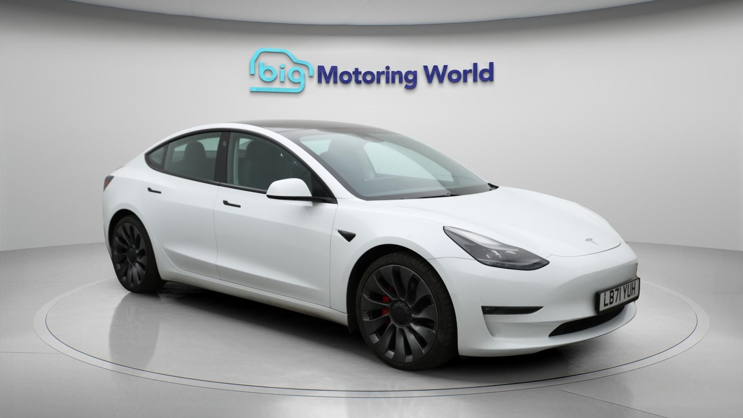 Used Tesla Model 3 for sale - 76735061: Photo 2