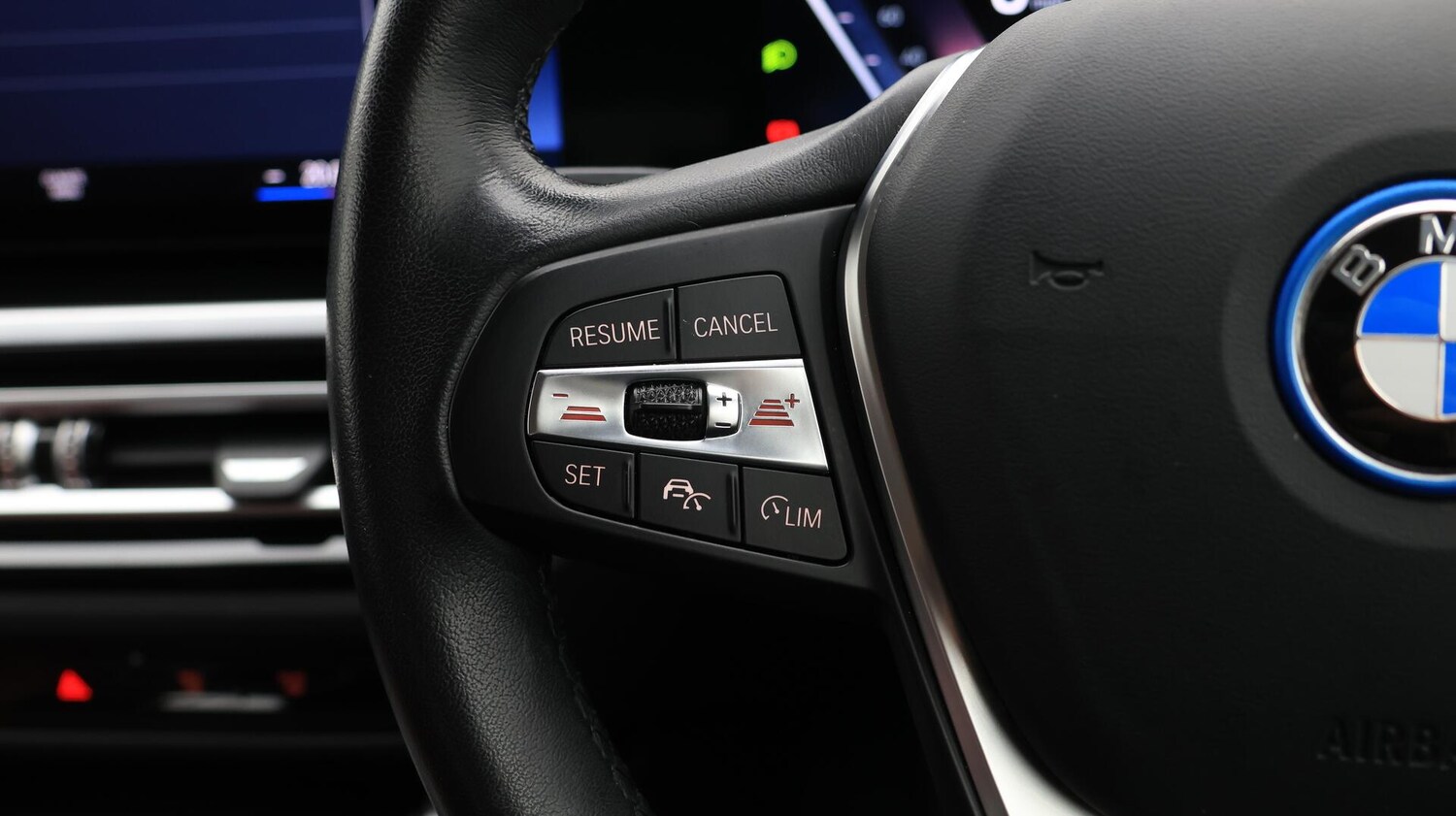 Used BMW i4 for sale - 76484411: Photo 24