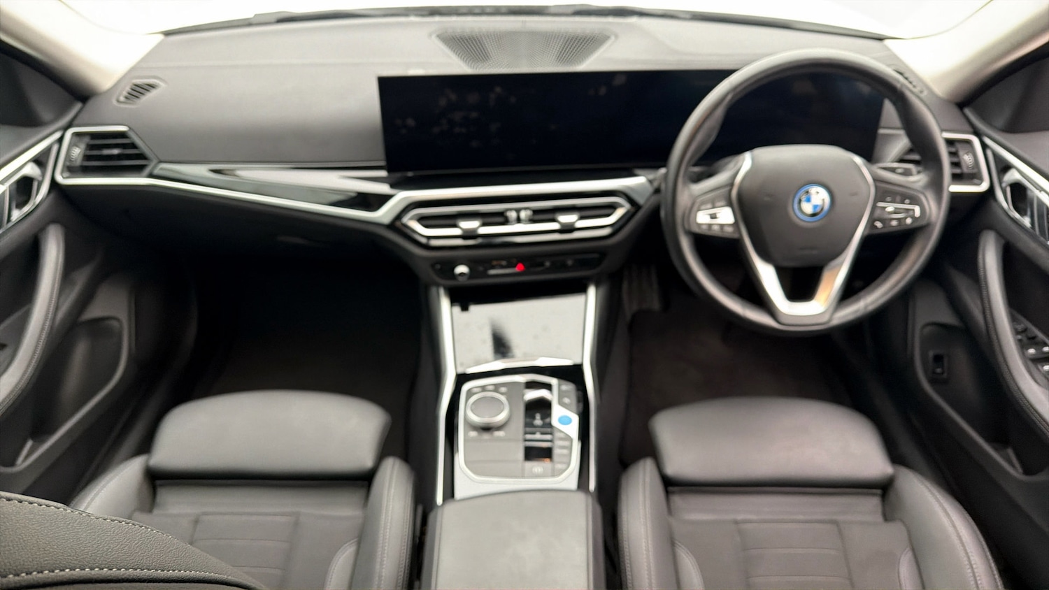 Used BMW i4 2023 for sale - 78067951: Photo 12