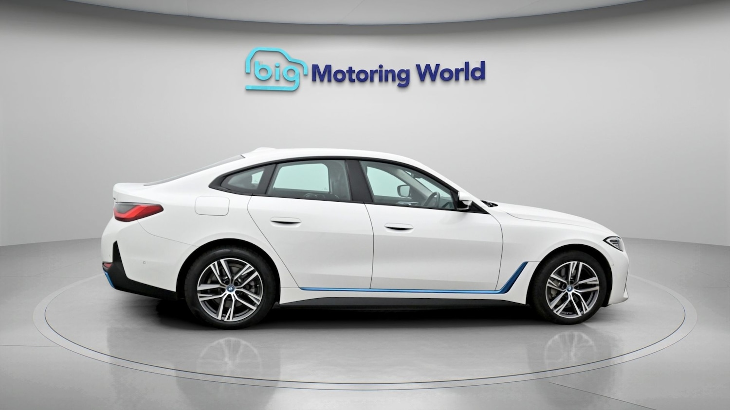 Used BMW i4 2023 for sale - 78067951: Photo 8