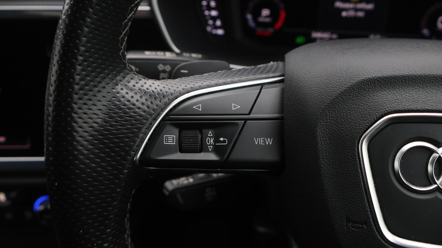 Used Audi Q3 2022 for sale - 76371054: Photo 25