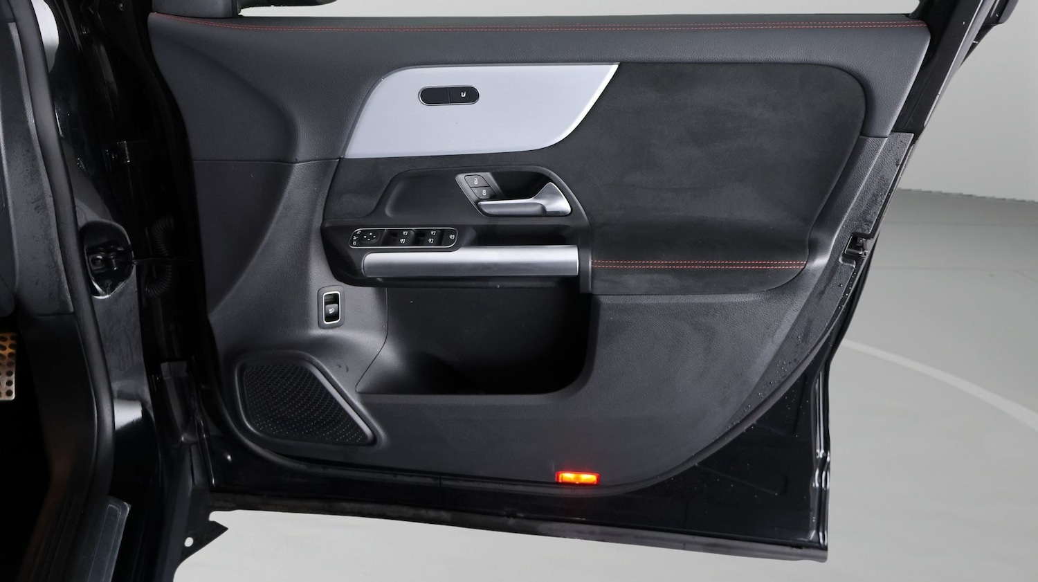 Used Mercedes-Benz EQA 2023 for sale - 78016002: Photo 15