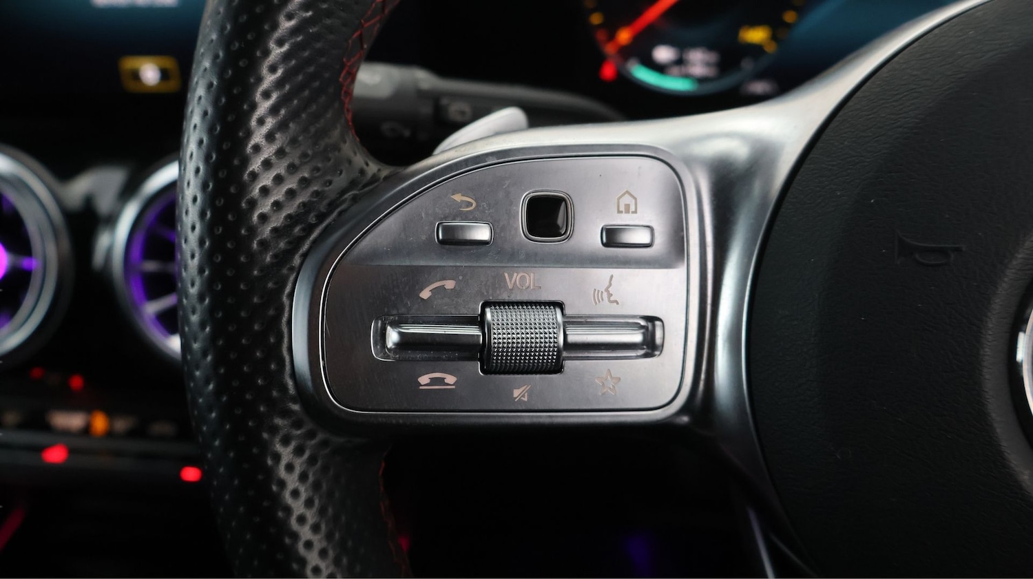 Used Mercedes-Benz EQA 2023 for sale - 78016002: Photo 21