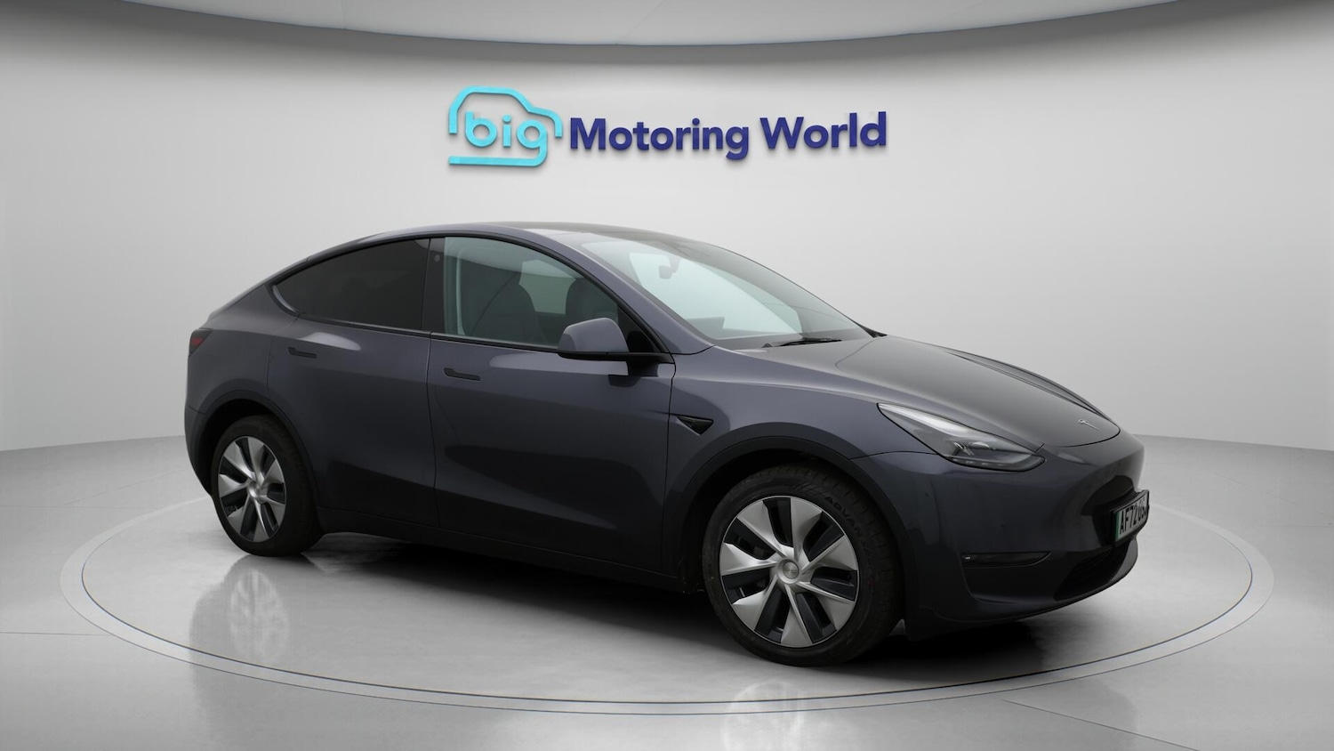 Used Tesla Model Y 2022 for sale - 76425610: Photo 2