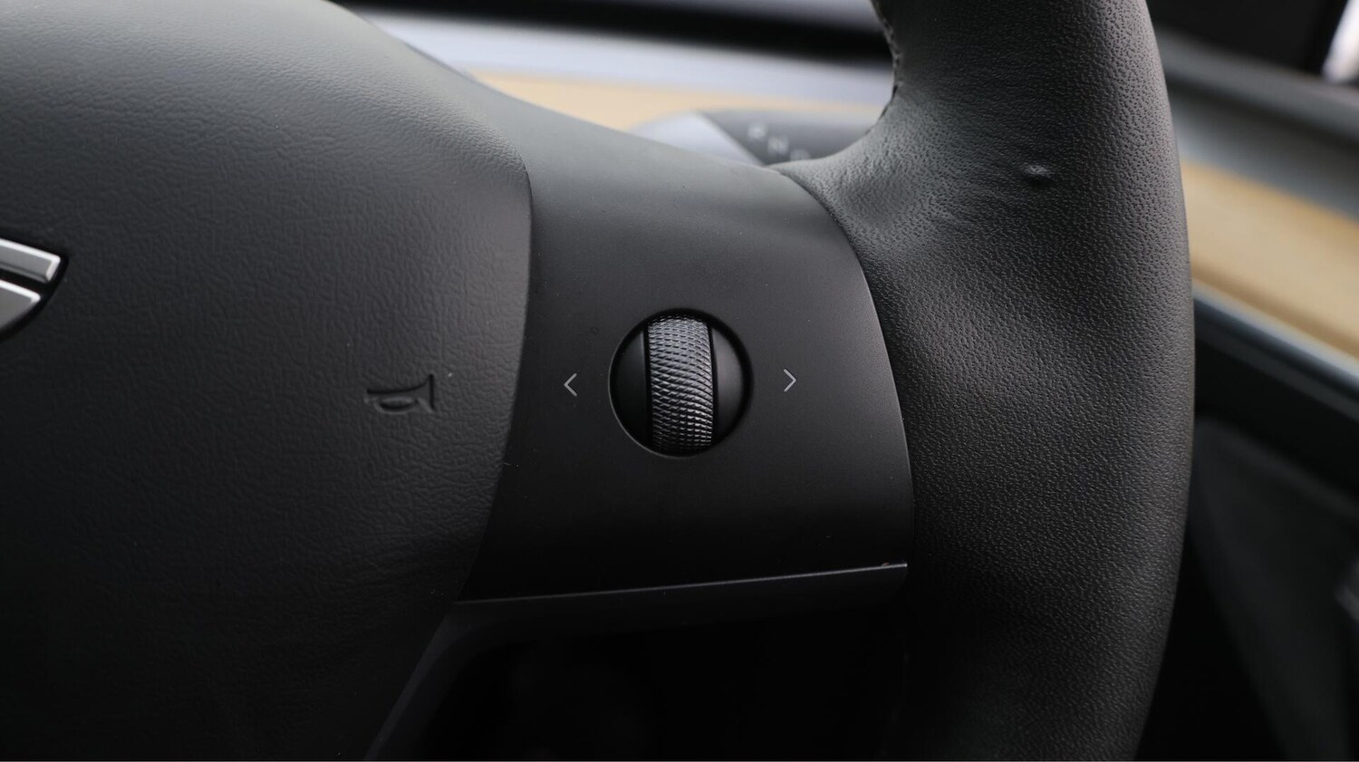 Used Tesla Model Y 2022 for sale - 76425610: Photo 24