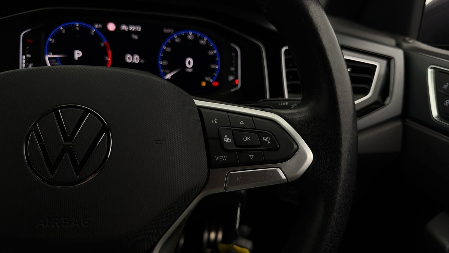 Used Volkswagen Polo 2022 for sale - 78039100: Photo 24
