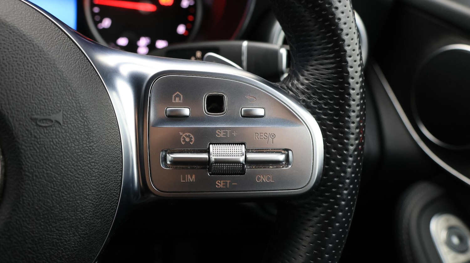 Used Mercedes-Benz GLC 2020 for sale - 76399298: Photo 26