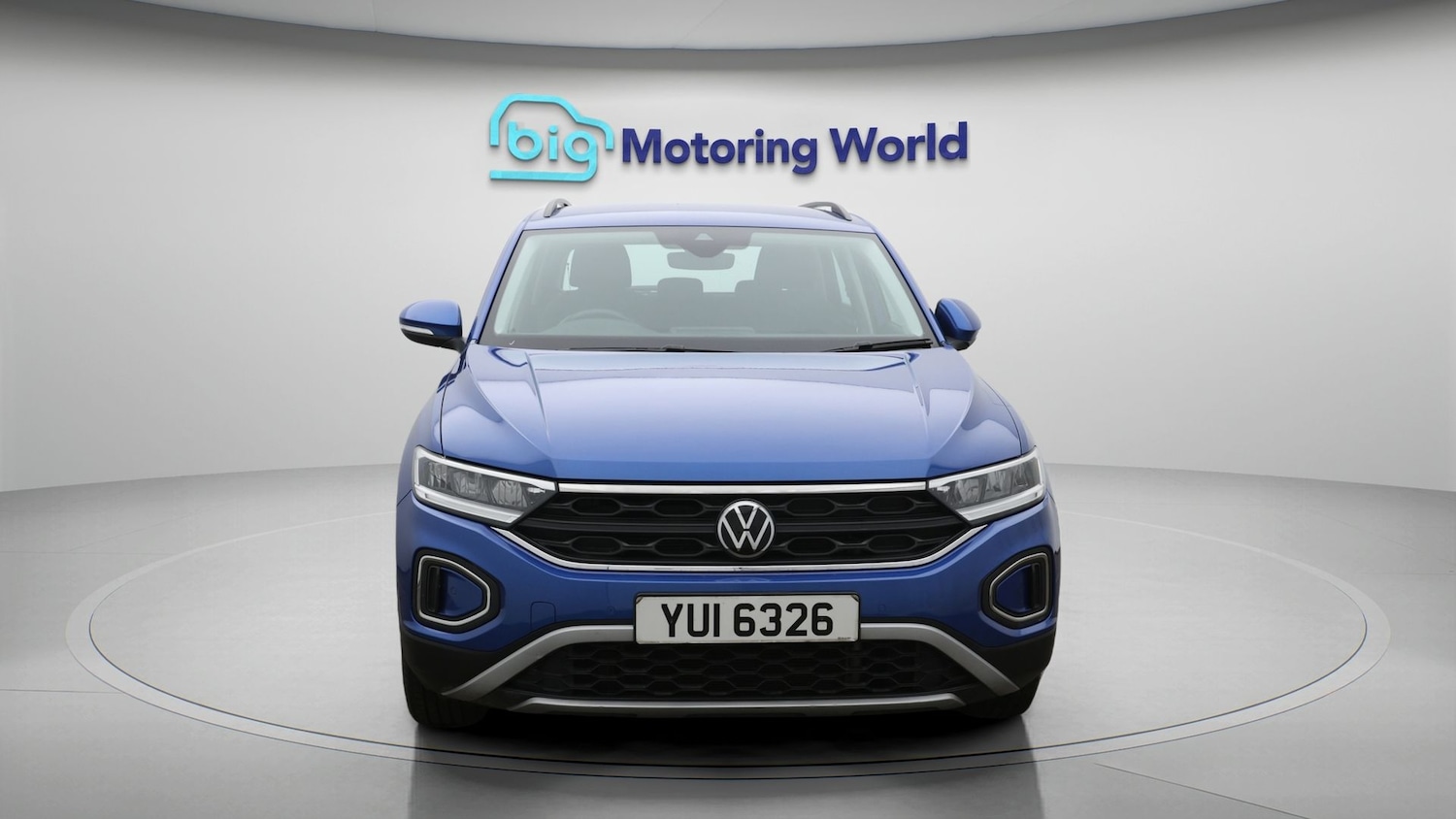 Used Volkswagen T-Roc 2022 for sale - 77662651: Photo 2