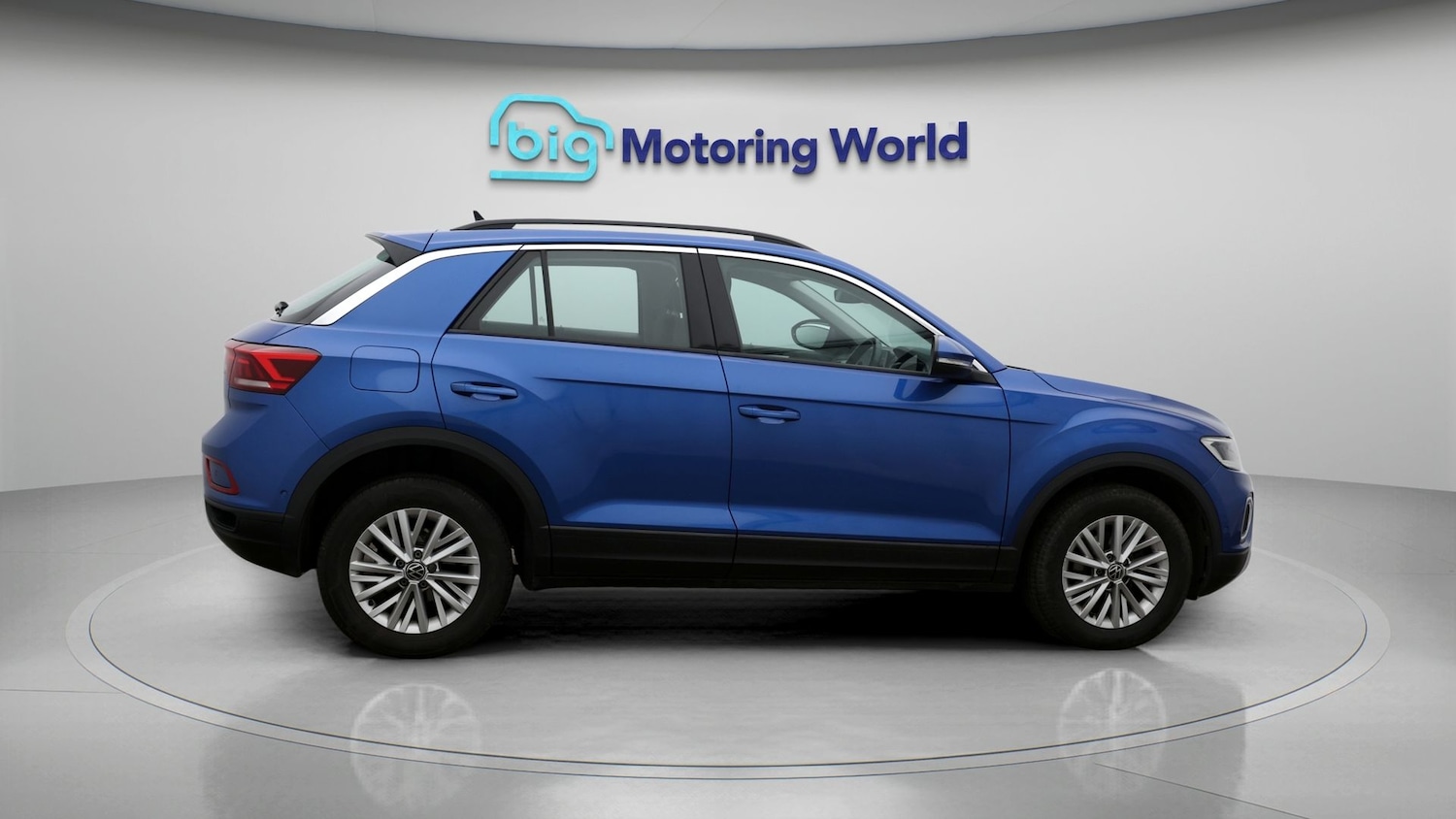 Used Volkswagen T-Roc 2022 for sale - 77662651: Photo 8