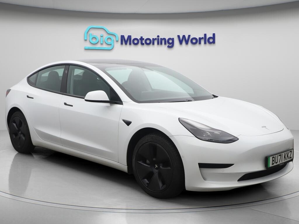 Used Tesla Model 3 2021 for sale - 76189995: Photo 1