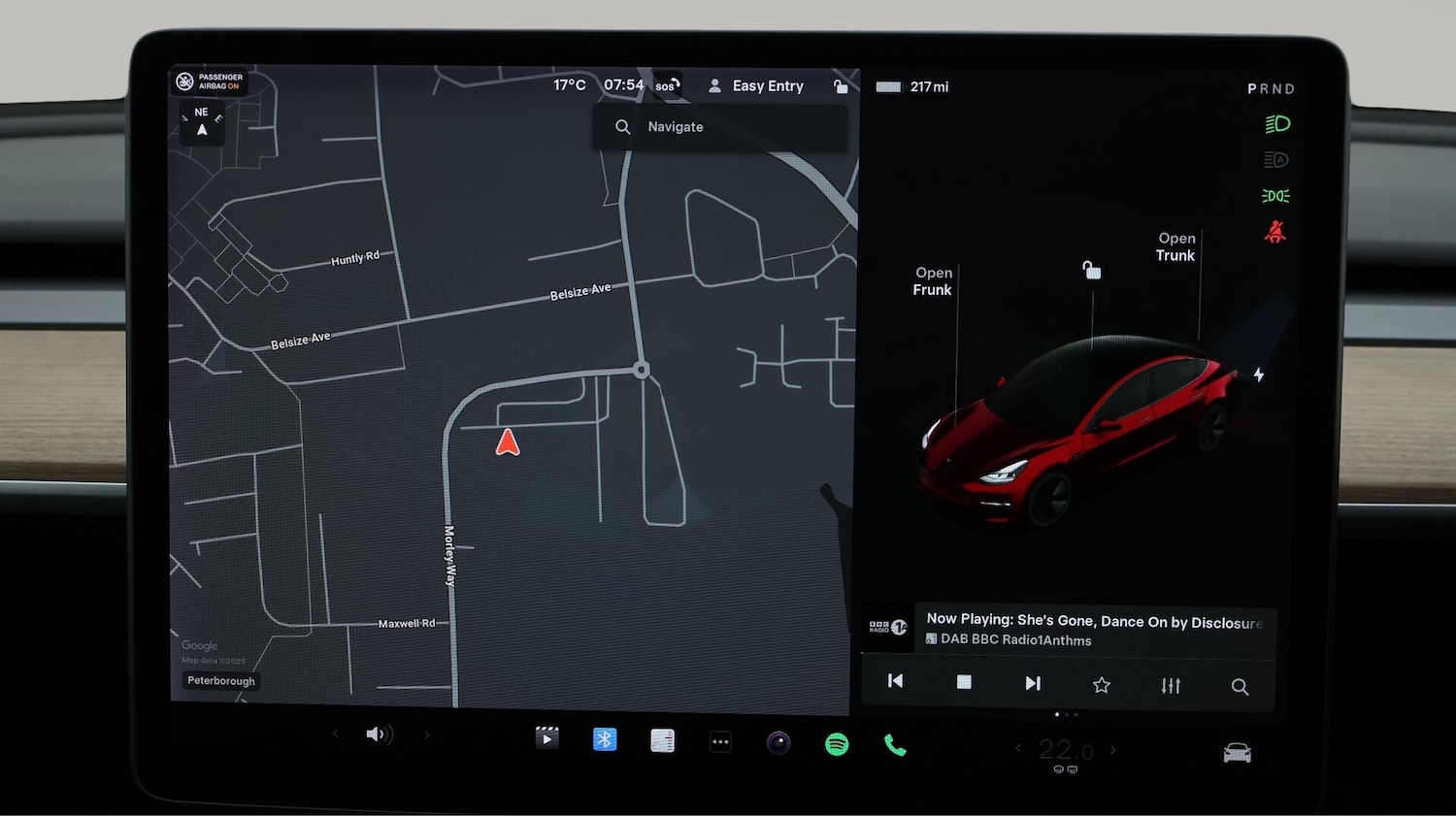 Used Tesla Model 3 2021 for sale - 76189995: Photo 12