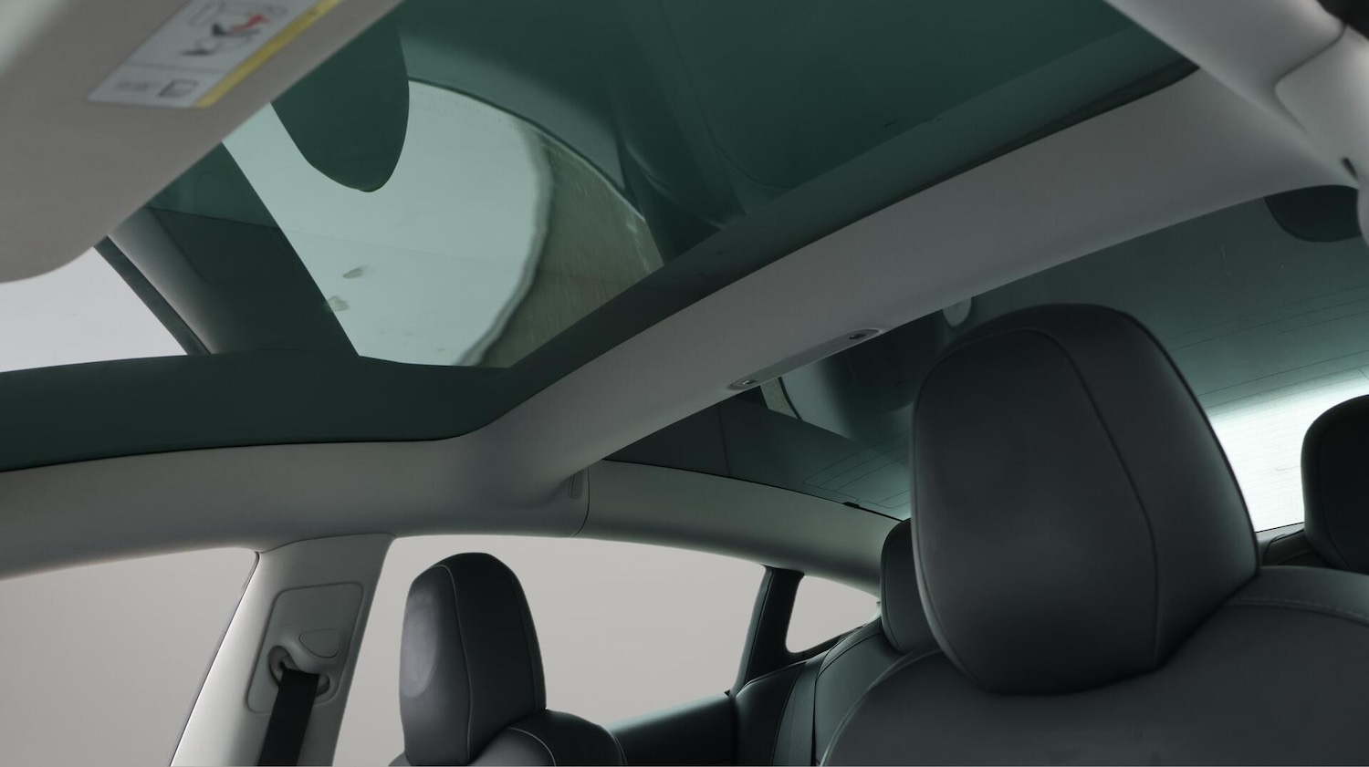 Used Tesla Model 3 2021 for sale - 76189995: Photo 26