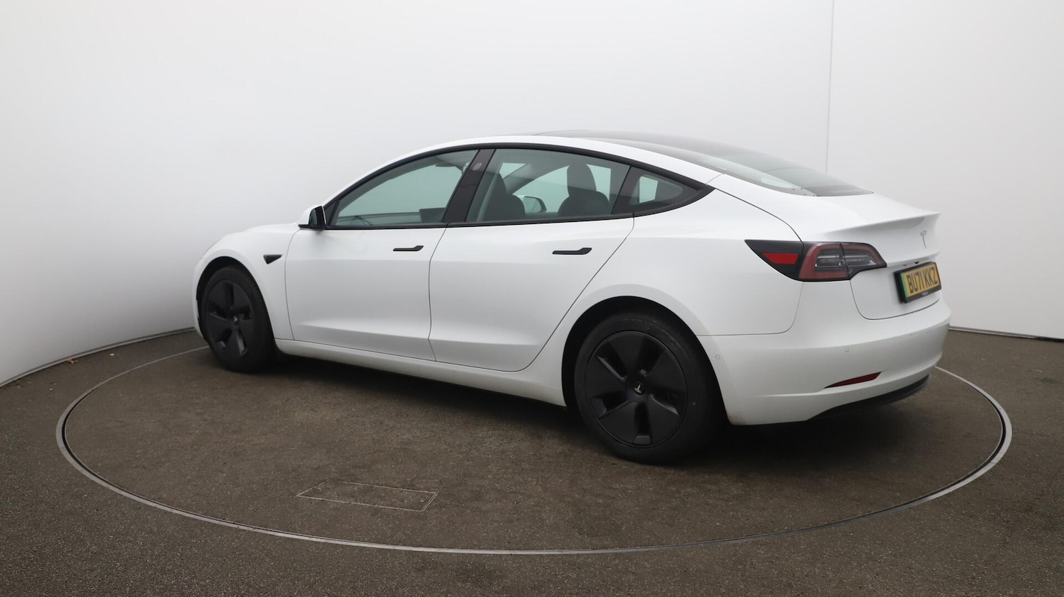 Used Tesla Model 3 2021 for sale - 76189995: Photo 35