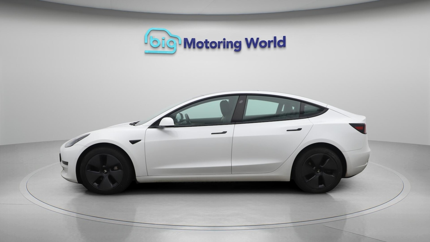 Used Tesla Model 3 2021 for sale - 76189995: Photo 5