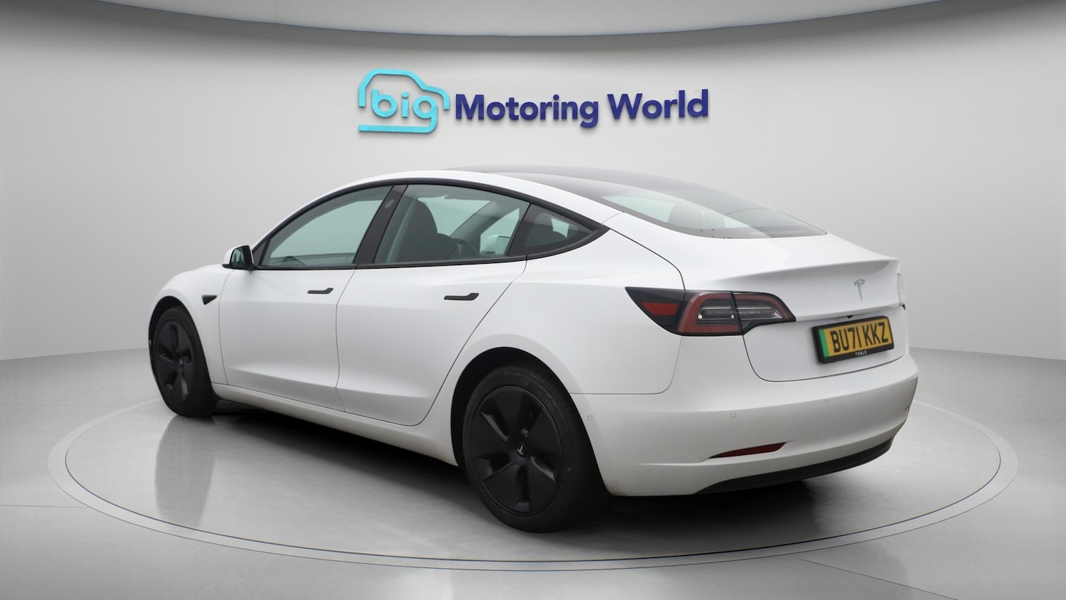 Used Tesla Model 3 2021 for sale - 76189995: Photo 6