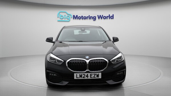 Used BMW 1 Series 2024 for sale - 75588380: Photo 3