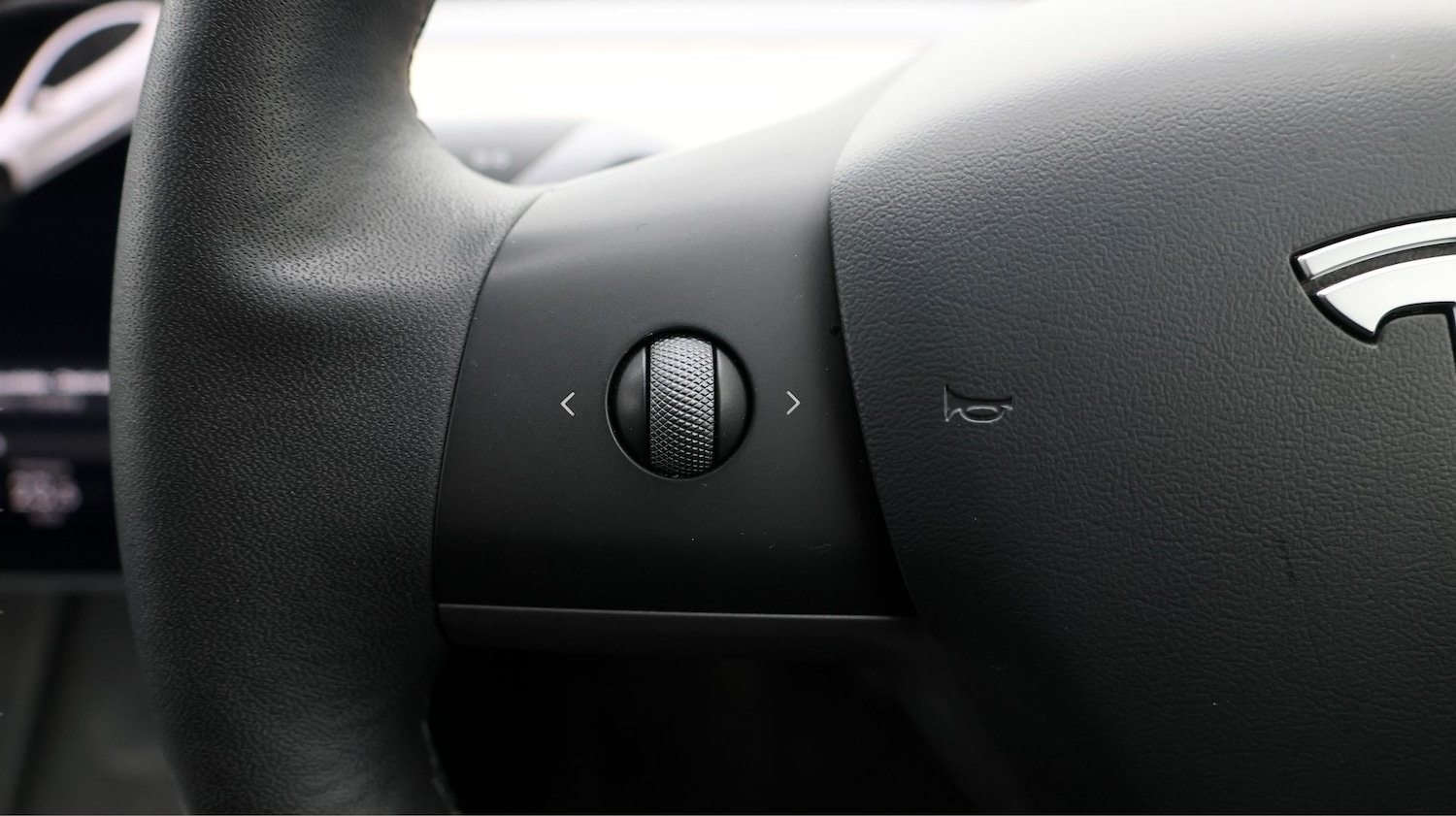 Used Tesla Model 3 2021 for sale - 77213299: Photo 21