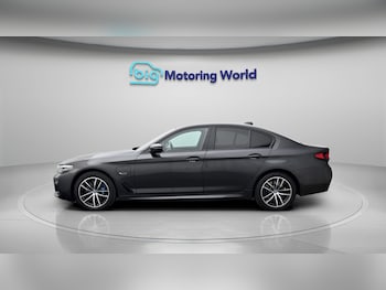 Used BMW 5 Series 2022 for sale - 79099304: Photo