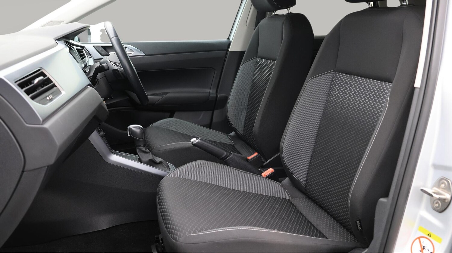 Used Volkswagen Polo 2021 for sale - 76306606: Photo 15
