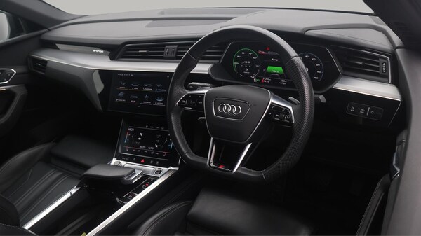 Used Audi e-tron 2022 for sale - 76246900: Photo 10