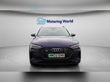 Used Audi e-tron 2022 for sale - 76246900: Photo 3