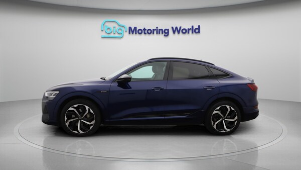 Used Audi e-tron 2022 for sale - 76246900: Photo 5