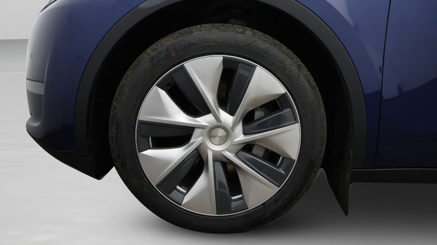 Used Tesla Model Y 2022 for sale - 77669130: Photo 18