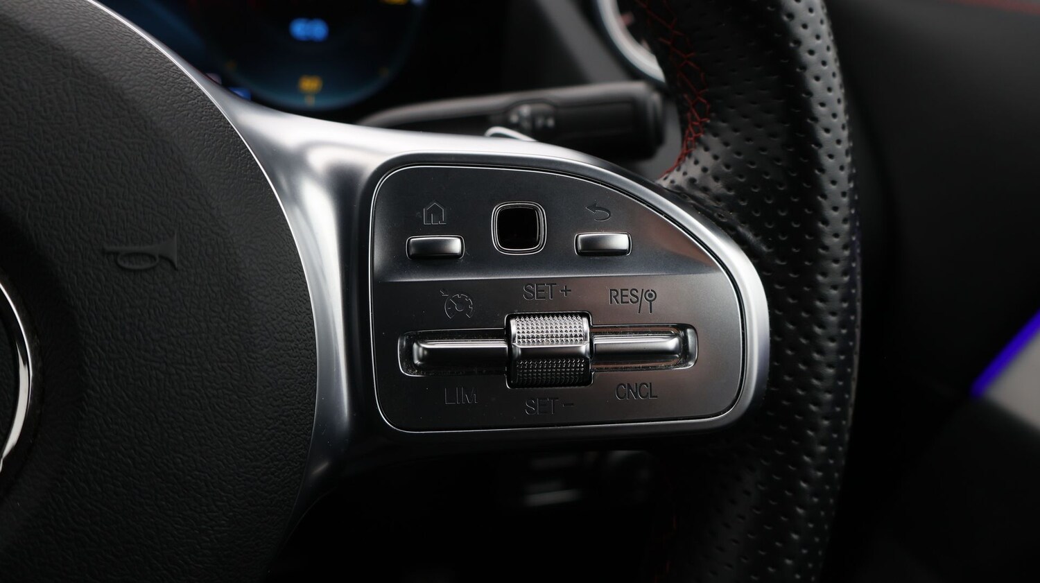 Used Mercedes-Benz EQA for sale - 77618482: Photo 26