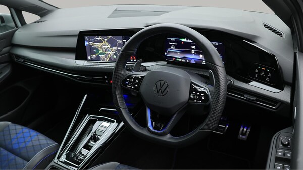 Used Volkswagen Golf 2023 for sale - 75696142: Photo 10